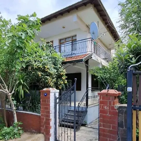 Summer House In 